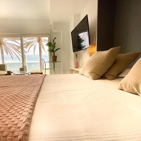 Cs7 Kaleria Suites Almería Eksteriør bilde
