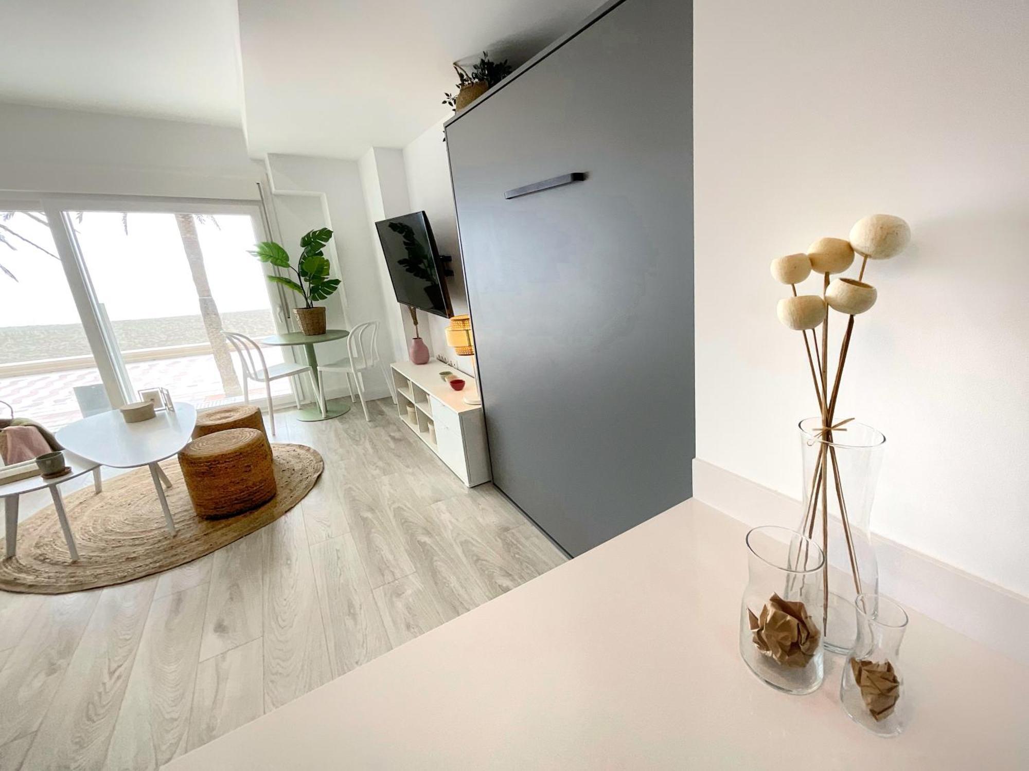 Cs7 Kaleria Suites Almería Eksteriør bilde