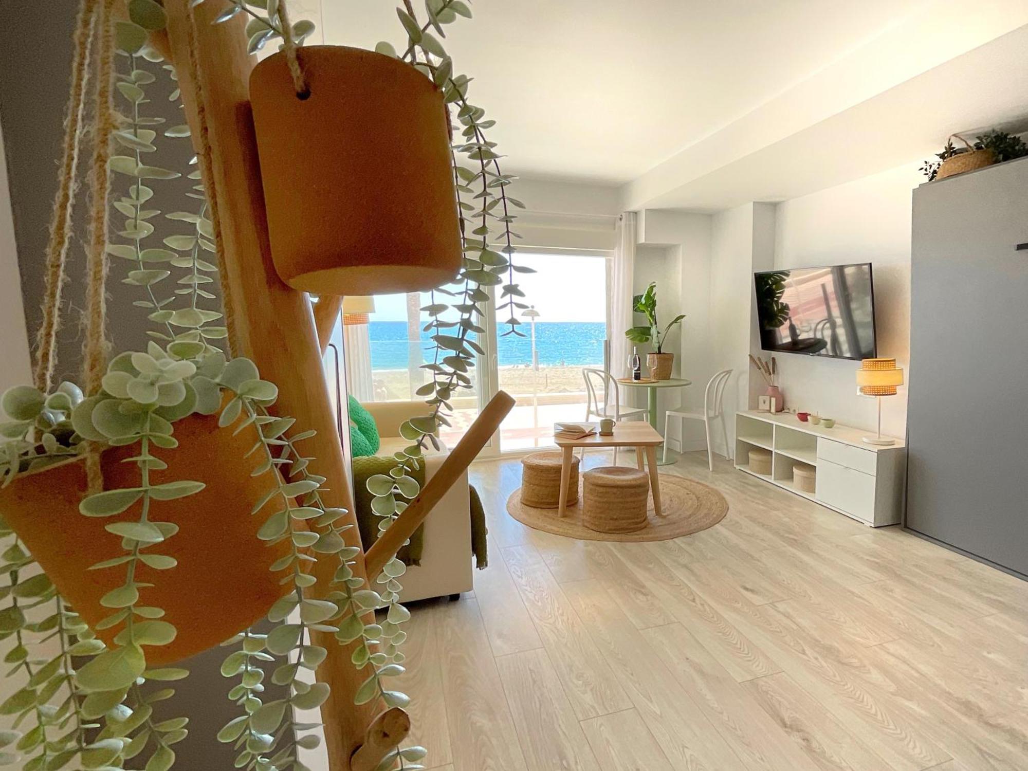 Cs7 Kaleria Suites Almería Eksteriør bilde